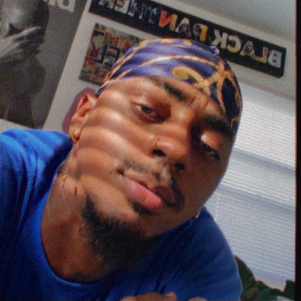 Meet your Posher, Akeem